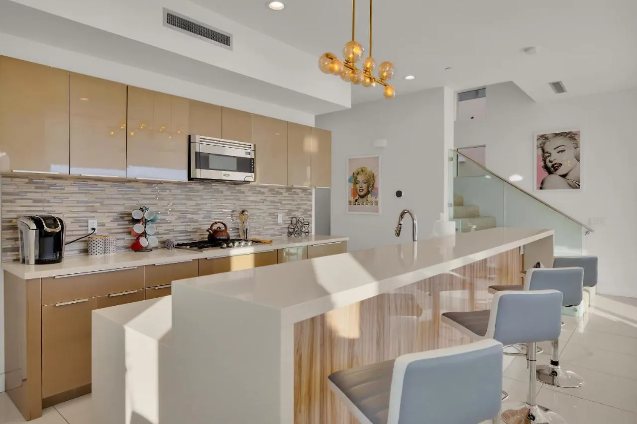 Villa Gateway Luxury Resort Style With A Private Pool Palm Springs