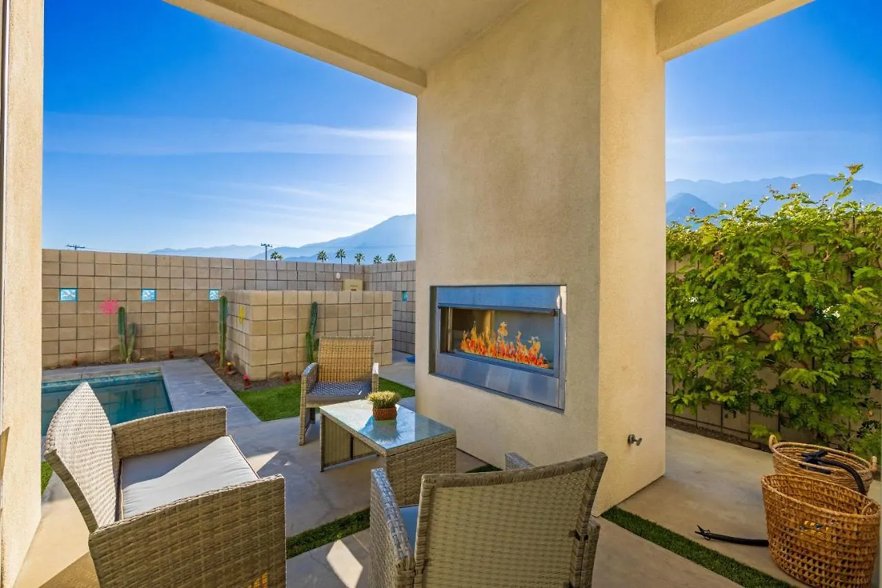Gateway Luxury Resort Style With A Private Pool Palm Springs ABD