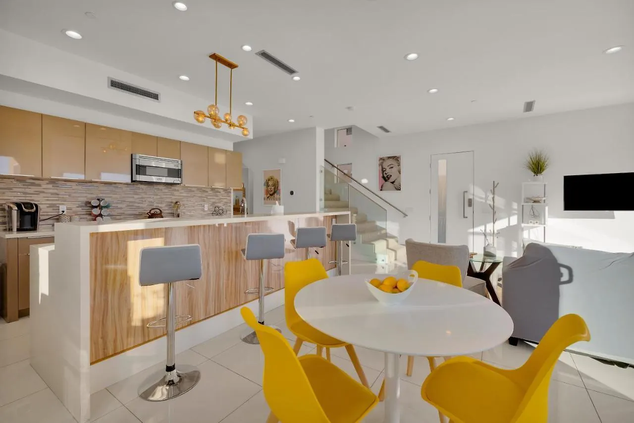 Villa Gateway Luxury Resort Style With A Private Pool Palm Springs ABD